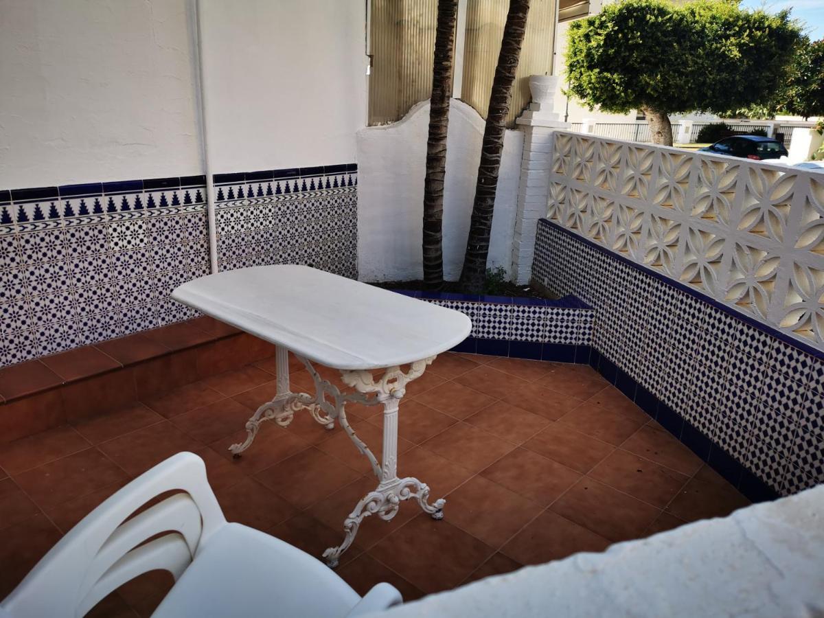 Hostal Marazul Nerja Kültér fotó