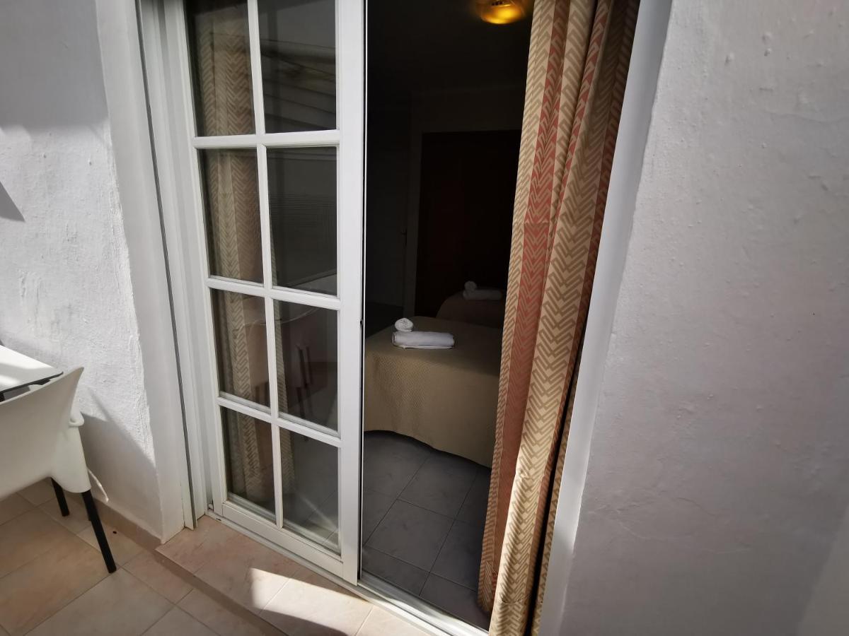 Hostal Marazul Nerja Kültér fotó